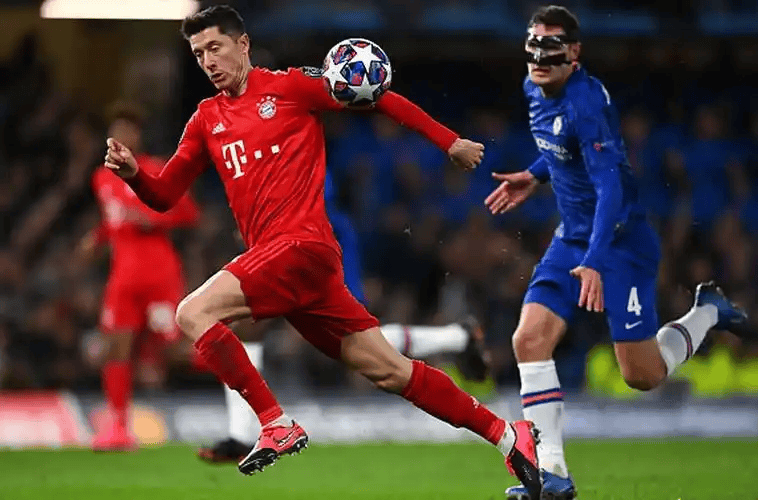 欧冠倒计时，埃因霍温今夜防线松动，细节引发关注，信心回归，赛程密集仍需轮换的简单介绍