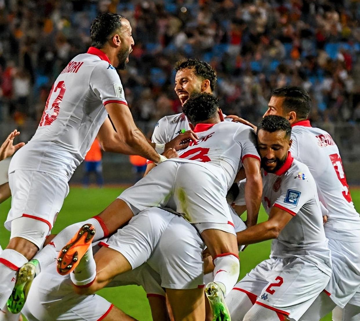 关于加时末段费城76人备战国王杯，绝杀压哨细节曝光，信心回归，训练强度明显提升的信息